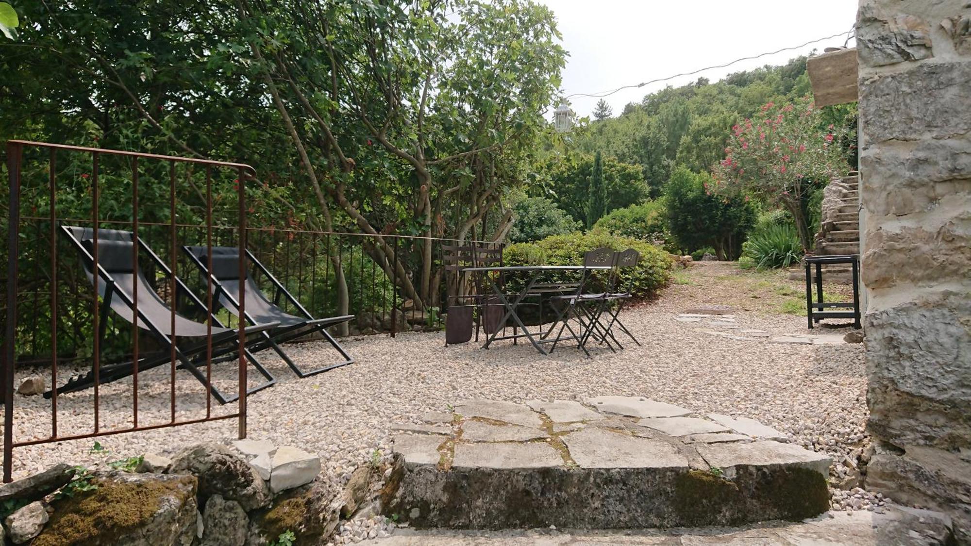 Gite En Cevennes Du Sud, Bergerie Restauree Au Rez De Jardin D'Une Bastide Avec Piscine, Vue Exceptionnelle, Authenticite Et Confort Saint-Laurent-le-Minier Екстер'єр фото